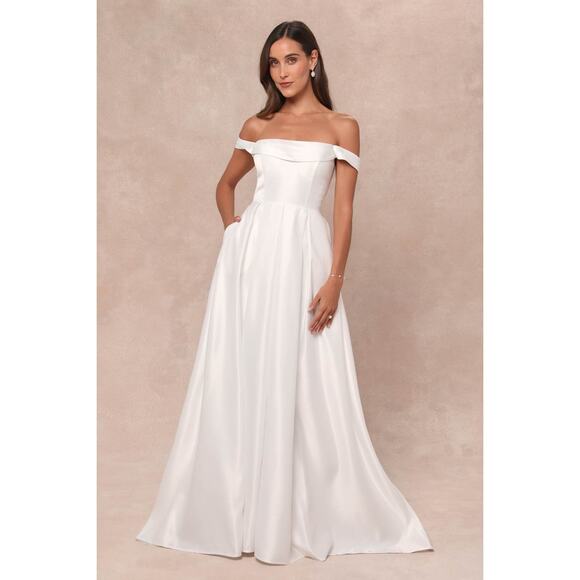 NWT Lulus Extraordinary Vow White Off-the-Shoulder Maxi Dress with Pockets Sz M - Picture 1 of 9